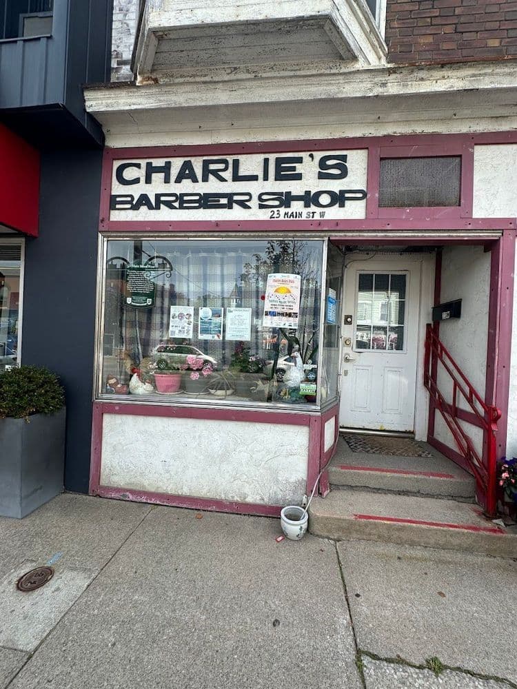 Charlie’s Barber Shop